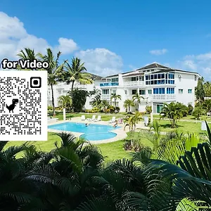 https://oceanfront-residence.comcaribbean.com